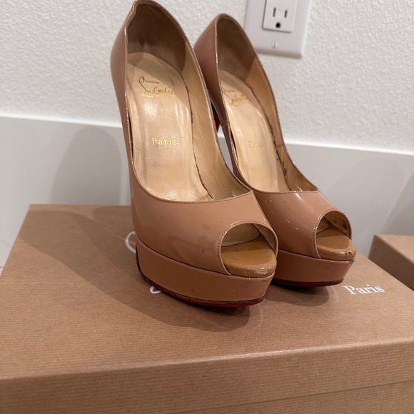 Tan platform open toe Christian Louboutin Heels - Picture 3 of 3